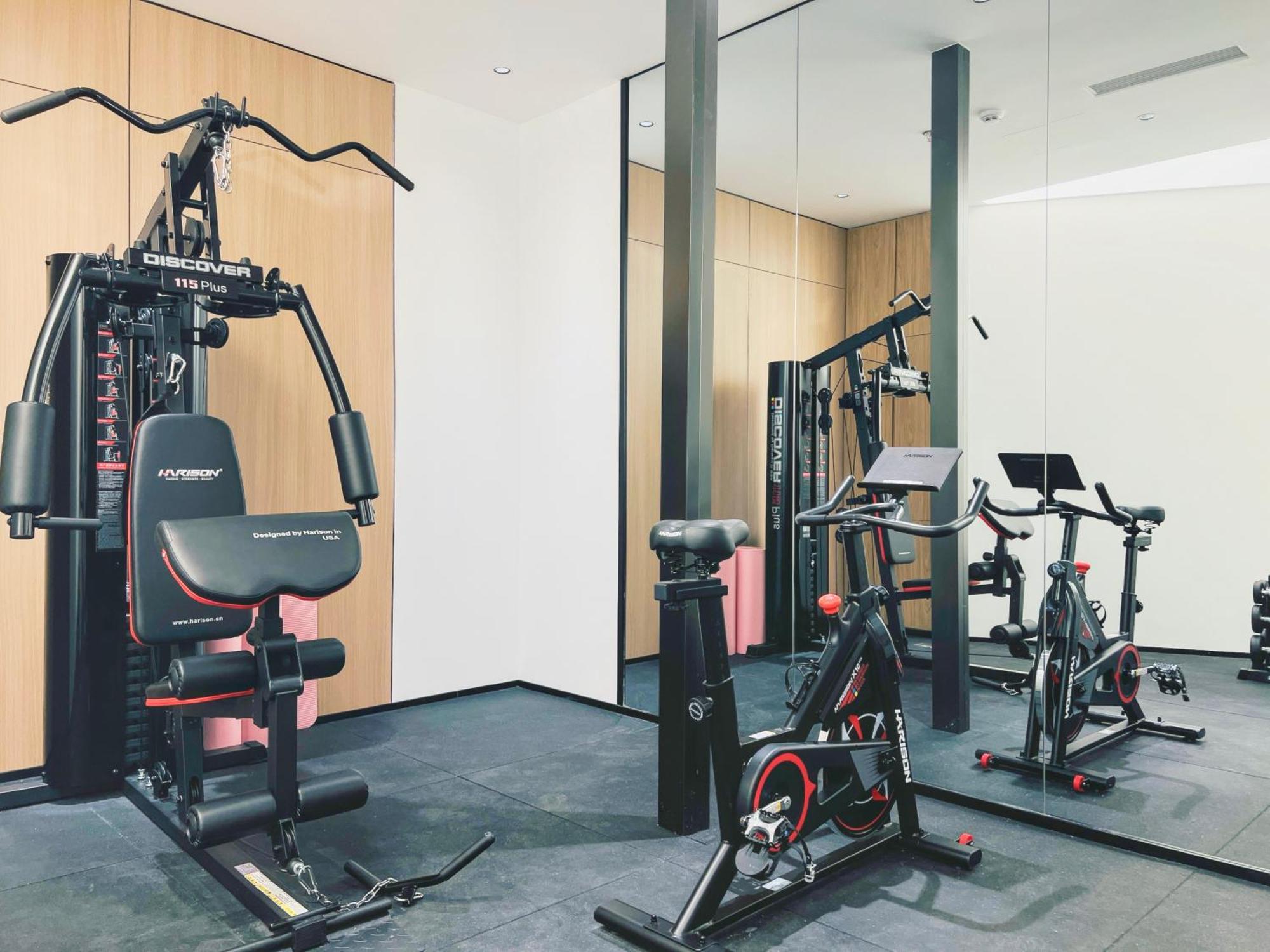 Dayin Garden Hotel -Near People'S Square & Nanjing Road-Large Social Area -Bar -Cafe -Gym -Free Laundry Luggage Storage -24H Front Desk-English Service 上海 外观 照片