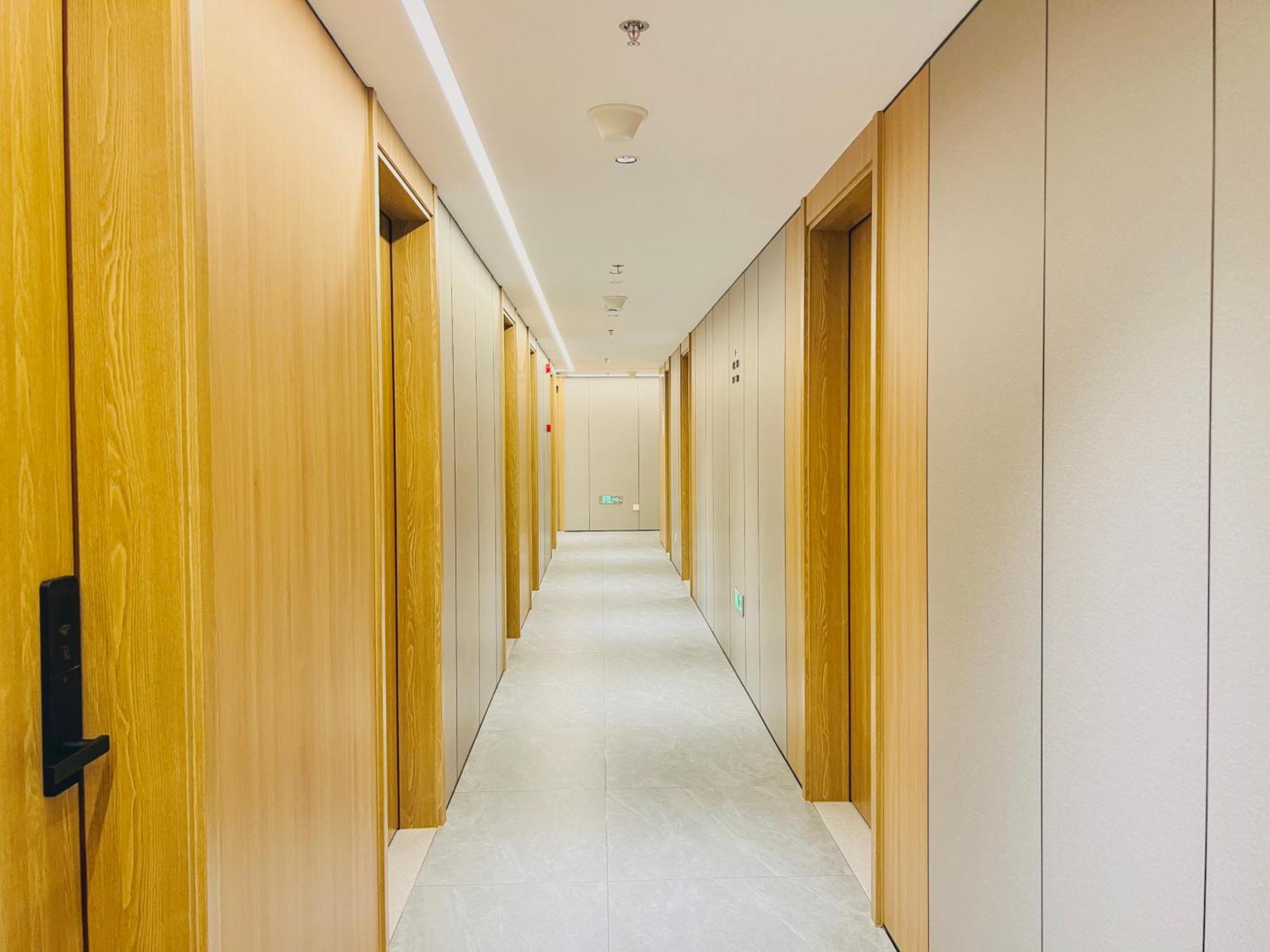 Dayin Garden Hotel -Near People'S Square & Nanjing Road-Large Social Area -Bar -Cafe -Gym -Free Laundry Luggage Storage -24H Front Desk-English Service 上海 外观 照片